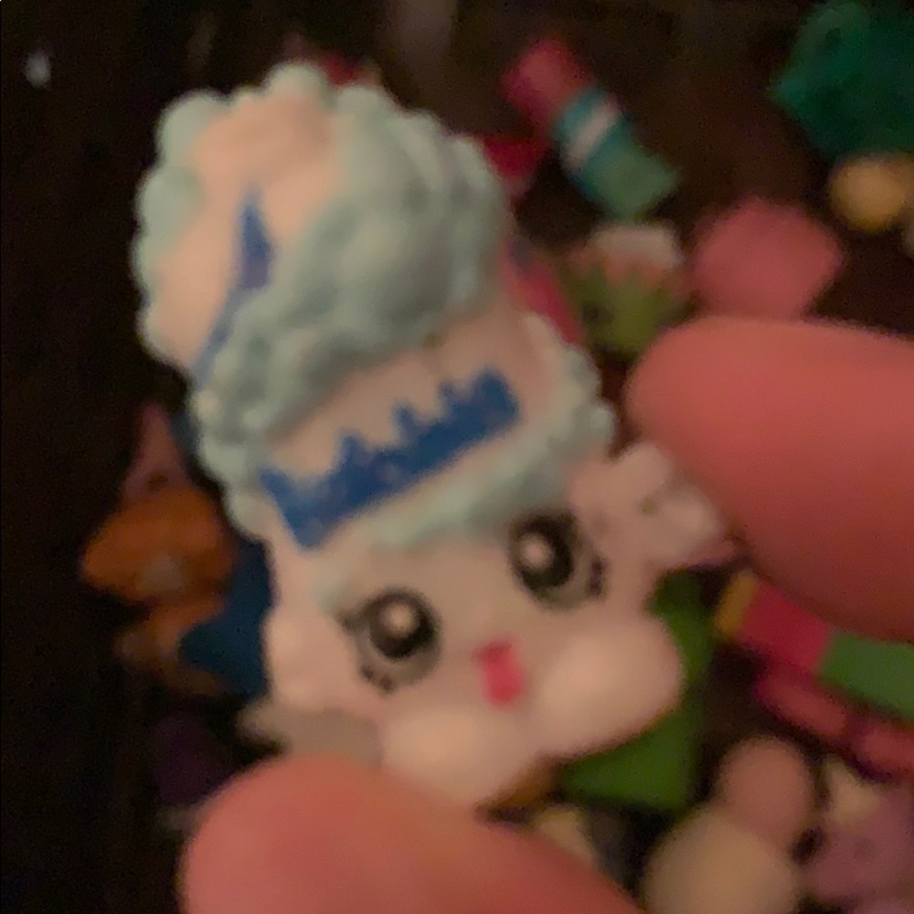 erasers - Picture 2 of 4